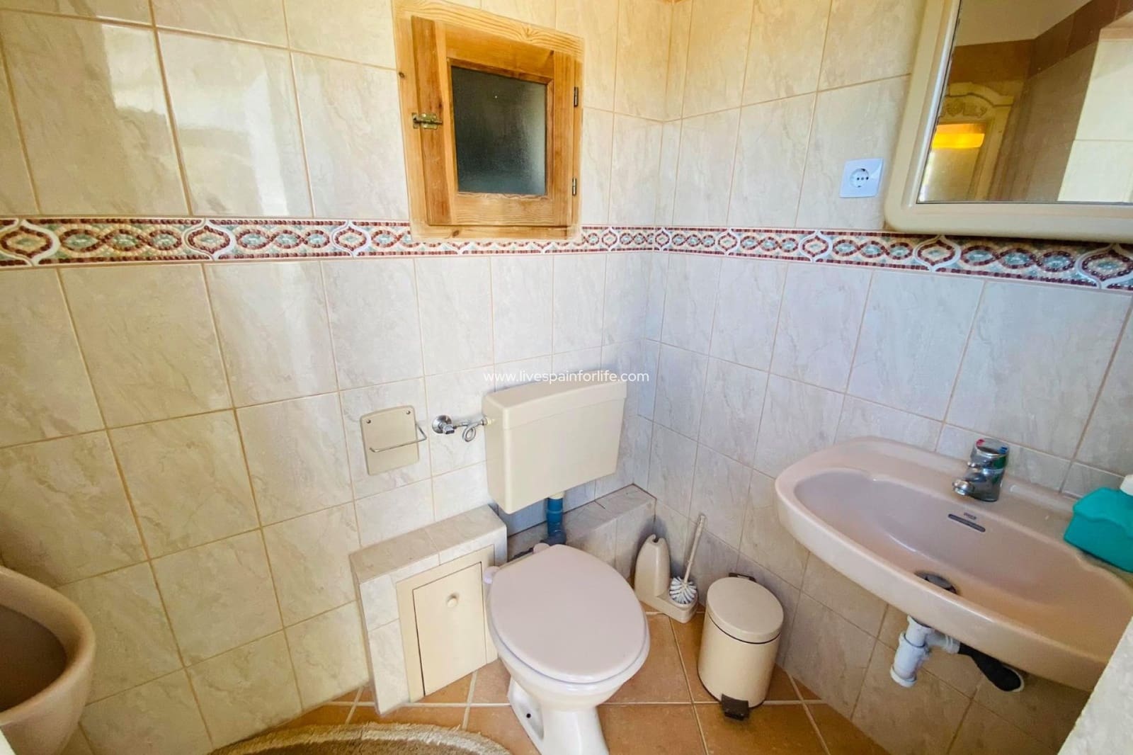 3 bedroom Finca/Country House for sale in Albatera with garage - € 160,000 (Ref: 9569643)