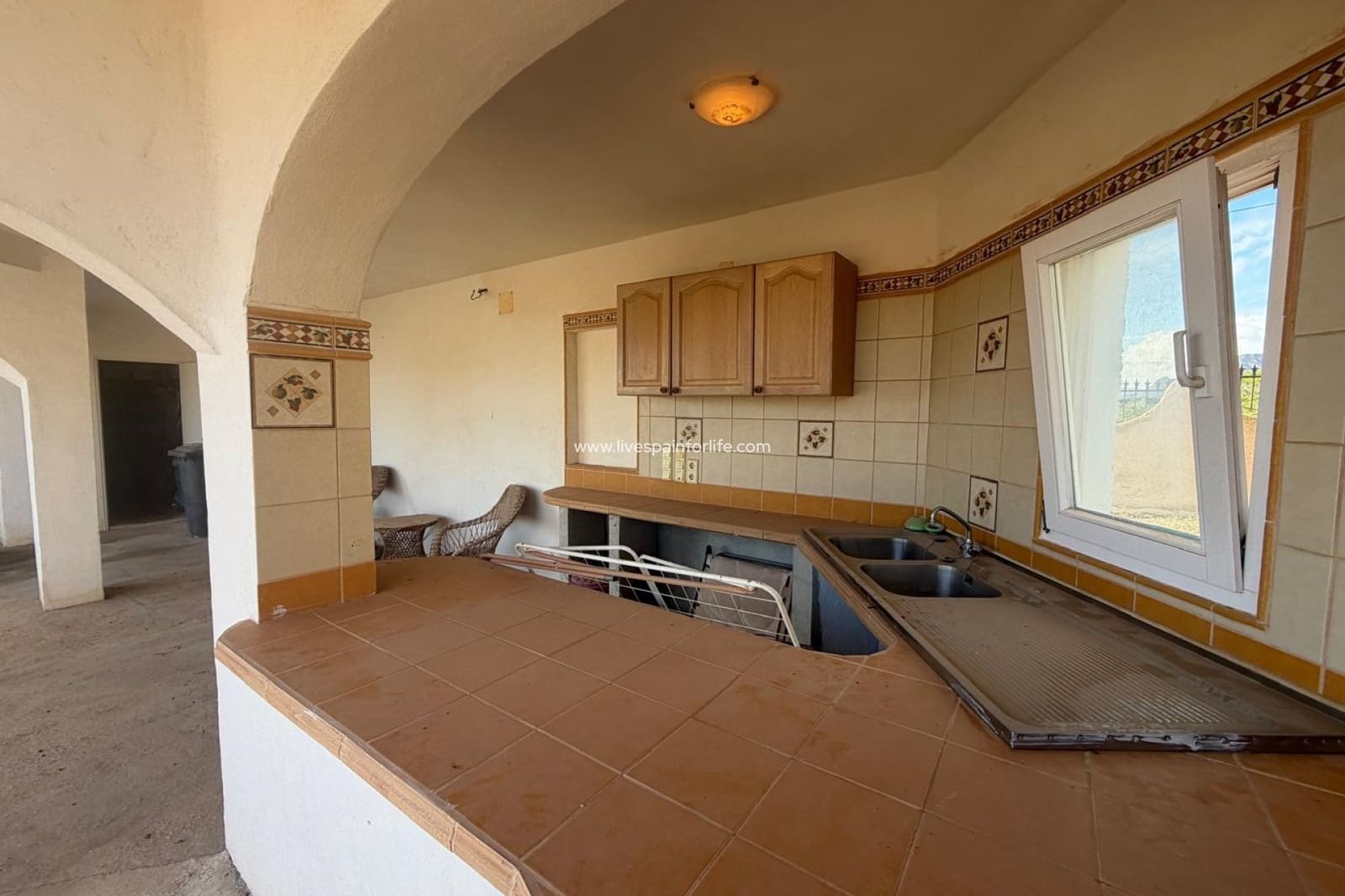 3 bedroom Finca/Country House for sale in Albatera with garage - € 160,000 (Ref: 9569643)