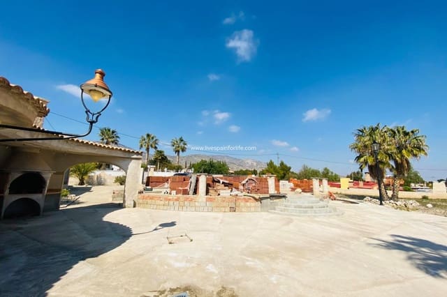 3 soveværelse Finca/Landehus til salg i Albatera med garage - € 160.000 (Ref: 9569643)