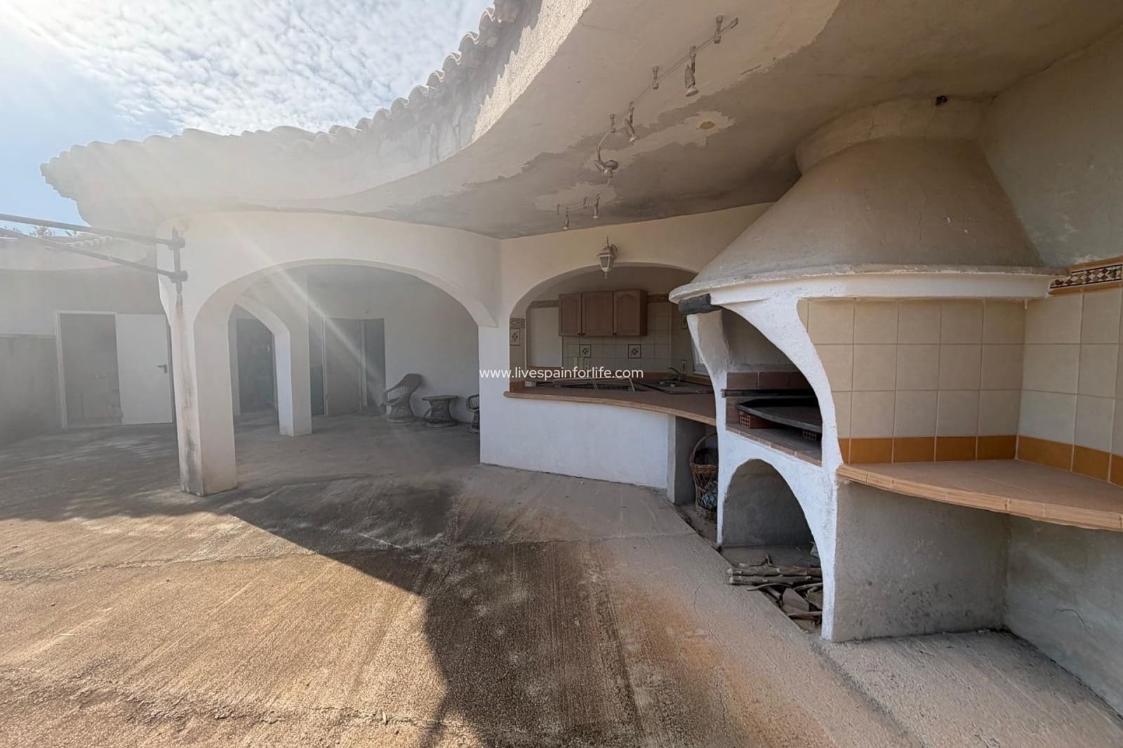 3 bedroom Finca/Country House for sale in Albatera with garage - € 160,000 (Ref: 9569643)