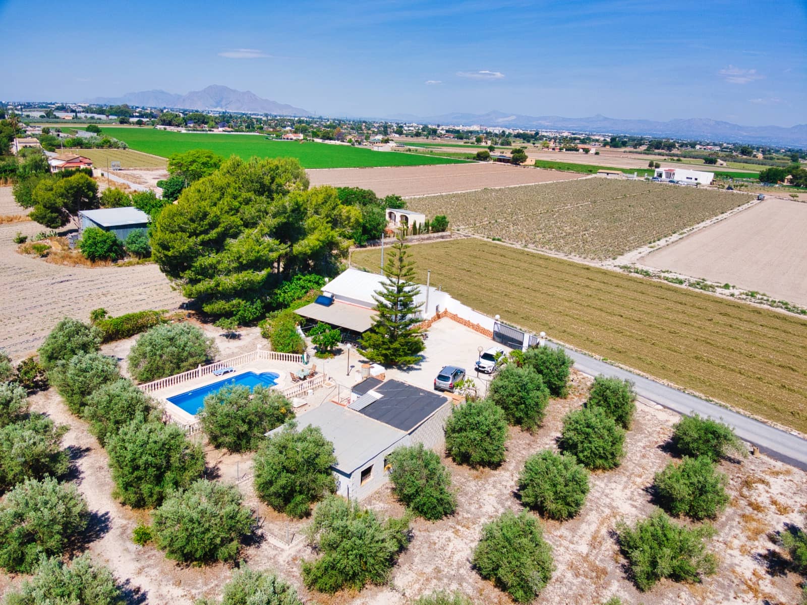 3 Zimmer Finca/Landgut zu verkaufen in Dolores mit Pool Garage - 495.000 € (Ref: 9569646)