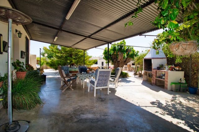 3 sypialnia Finka/Dom wiejski na sprzedaż w Dolores z basenem garażem - 495 000 € (Ref: 9569646)