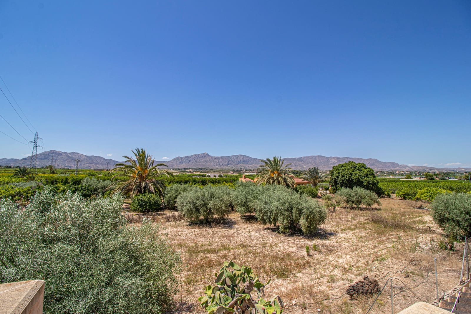 5 soveværelse Finca/Landehus til salg i Alicante by med swimmingpool - € 399.950 (Ref: 9571893)