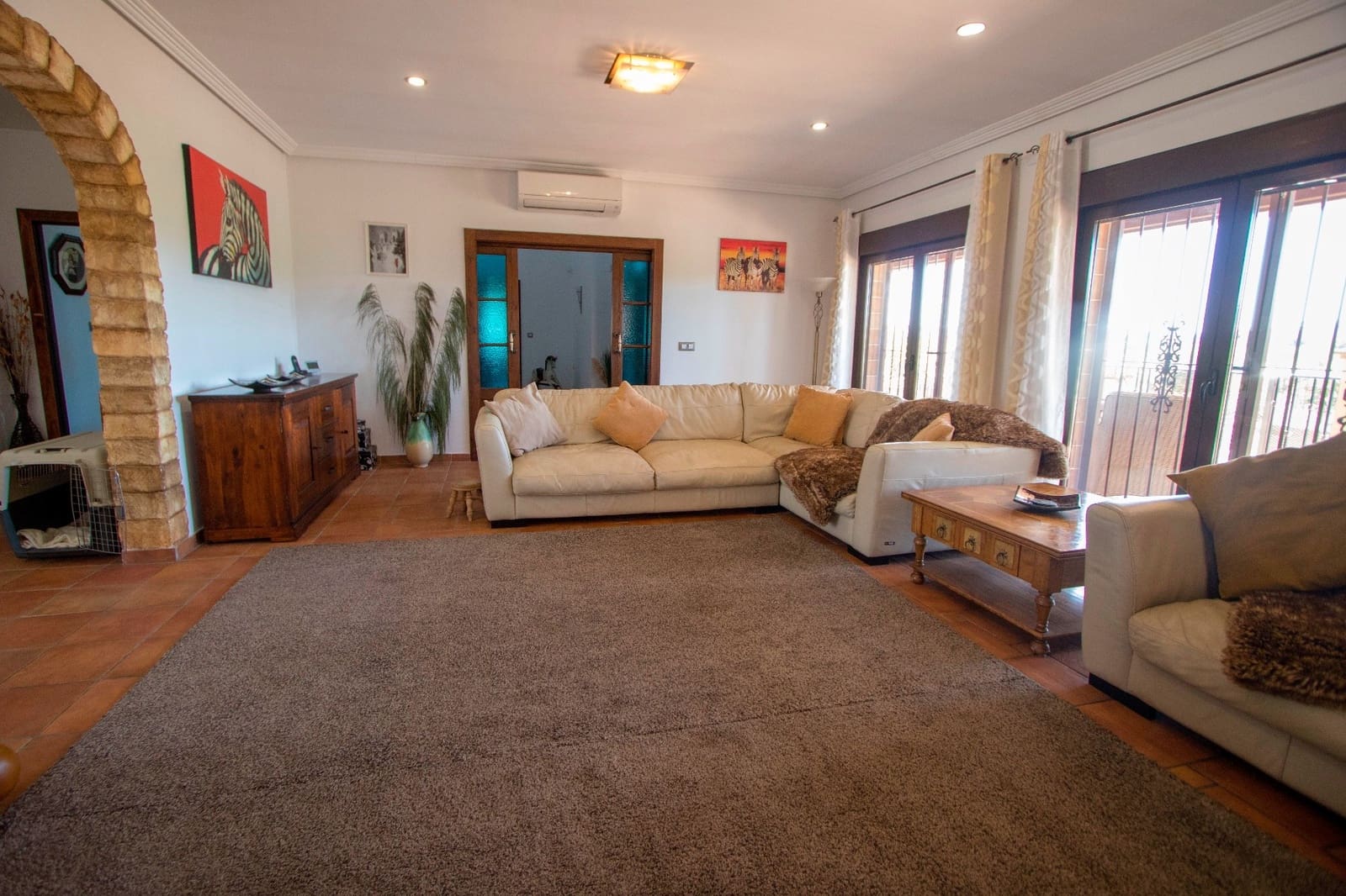 5 soveværelse Finca/Landehus til salg i Alicante by med swimmingpool garage - € 595.000 (Ref: 9571898)