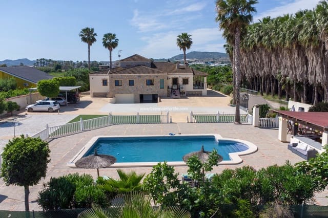 5 sovrum Finca/Hus på landet till salu i Alicante stad med pool garage - 595 000 € (Ref: 9571898)
