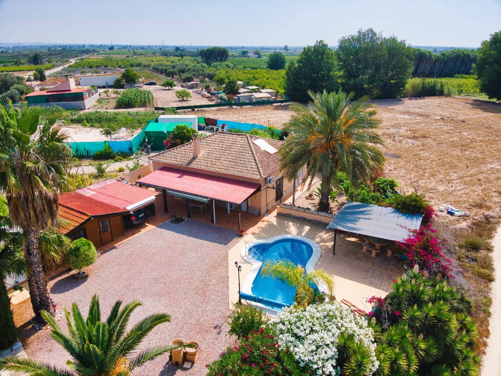 3 soveværelse Finca/Landehus til salg i Albatera med swimmingpool - € 299.995 (Ref: 9572087)