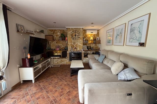 3 soverom Finca/Herregård til salgs i Alicante by med svømmebasseng garasje - € 290 000 (Ref: 9572088)