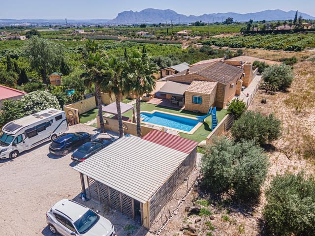 5 slaapkamer Finca/Landhuis te koop in Albatera met zwembad - € 399.950 (Ref: 9572095)
