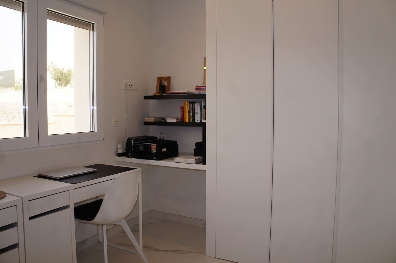 3 sovrum Finca/Hus på landet till salu i Alicante stad - 375 000 € (Ref: 9580014)