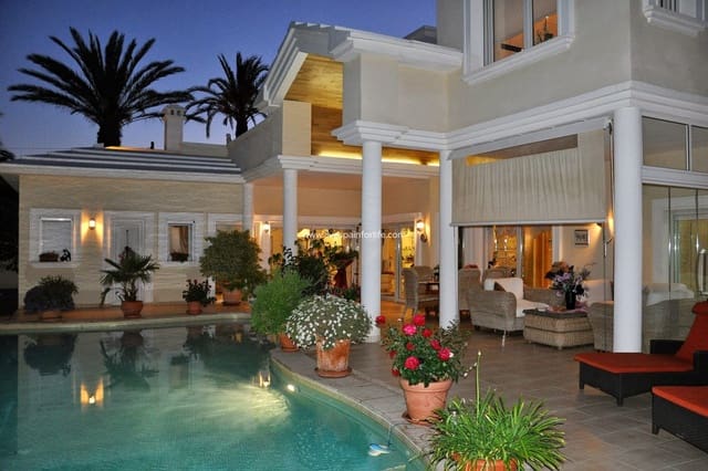 3 quarto Moradia para venda em Cabo Roig, Orihuela com piscina garagem - 1 399 000 € (Ref: 9580019)