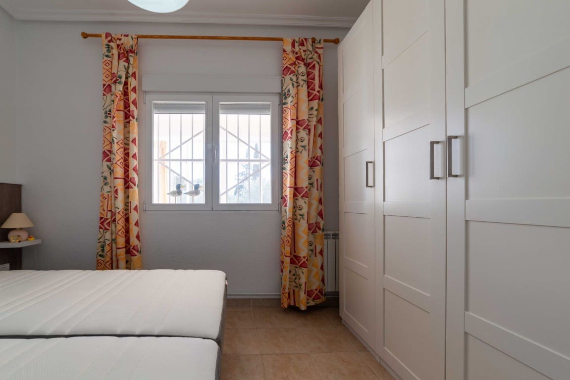 3 sypialnia Finka/Dom wiejski na sprzedaż w Miasto Alicante / Alacant z basenem - 330 000 € (Ref: 9580176)