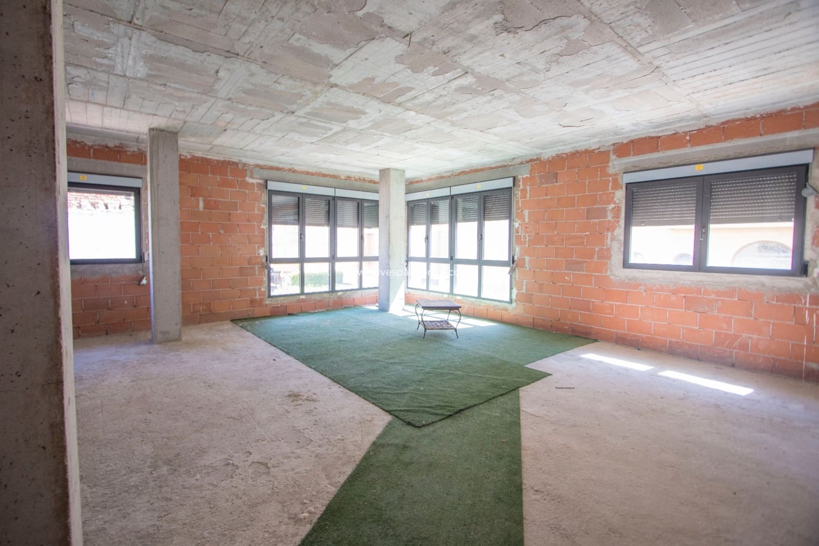 3 bedroom Apartment for sale in Albatera with garage - € 99,999 (Ref: 9580180)