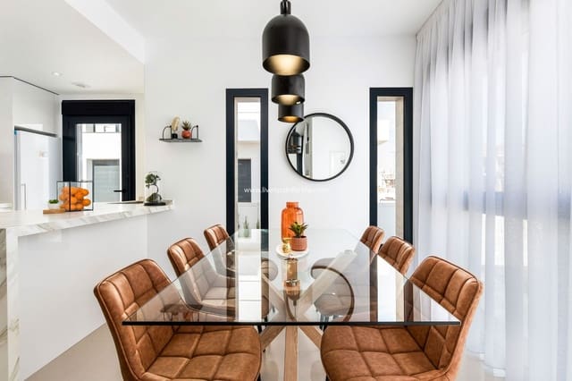 3 soverom Villa til salgs i Centro, Los Alcázares med svømmebasseng garasje - € 545 000 (Ref: 9580183)