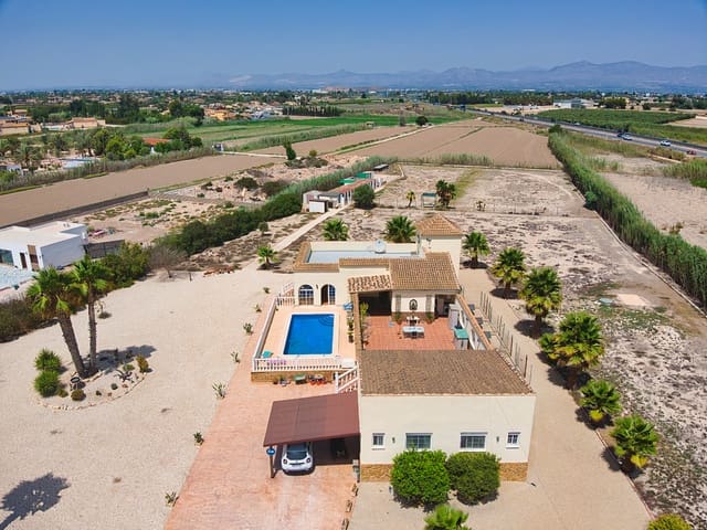 5 slaapkamer Finca/Landhuis te koop in Alicante stad met zwembad - € 399.000 (Ref: 9580366)