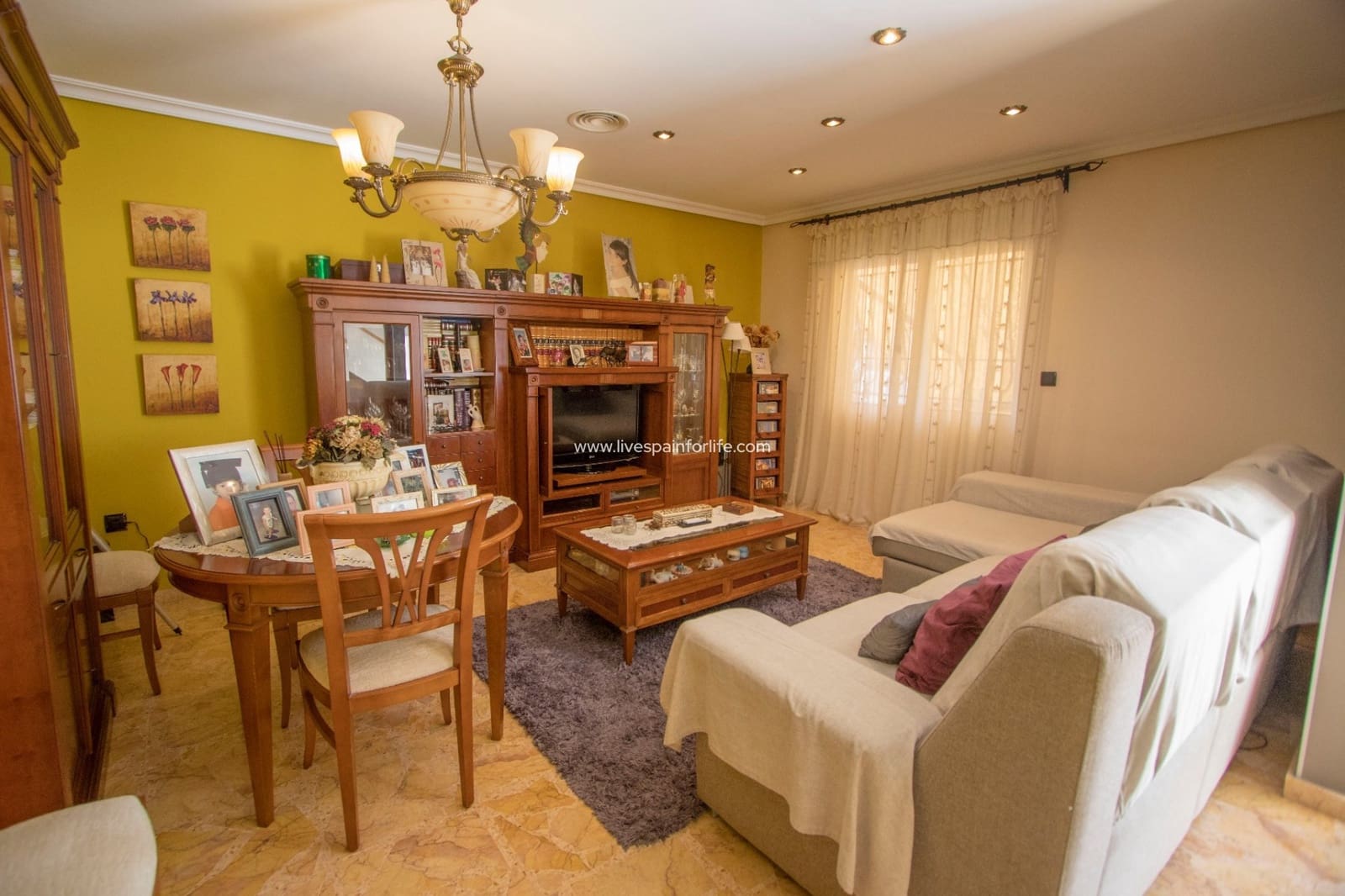 4 bedroom Townhouse for sale in Albatera with garage - € 225,000 (Ref: 9580370)