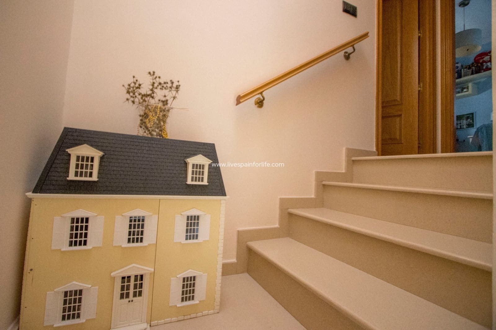 4 bedroom Townhouse for sale in Albatera with garage - € 225,000 (Ref: 9580370)