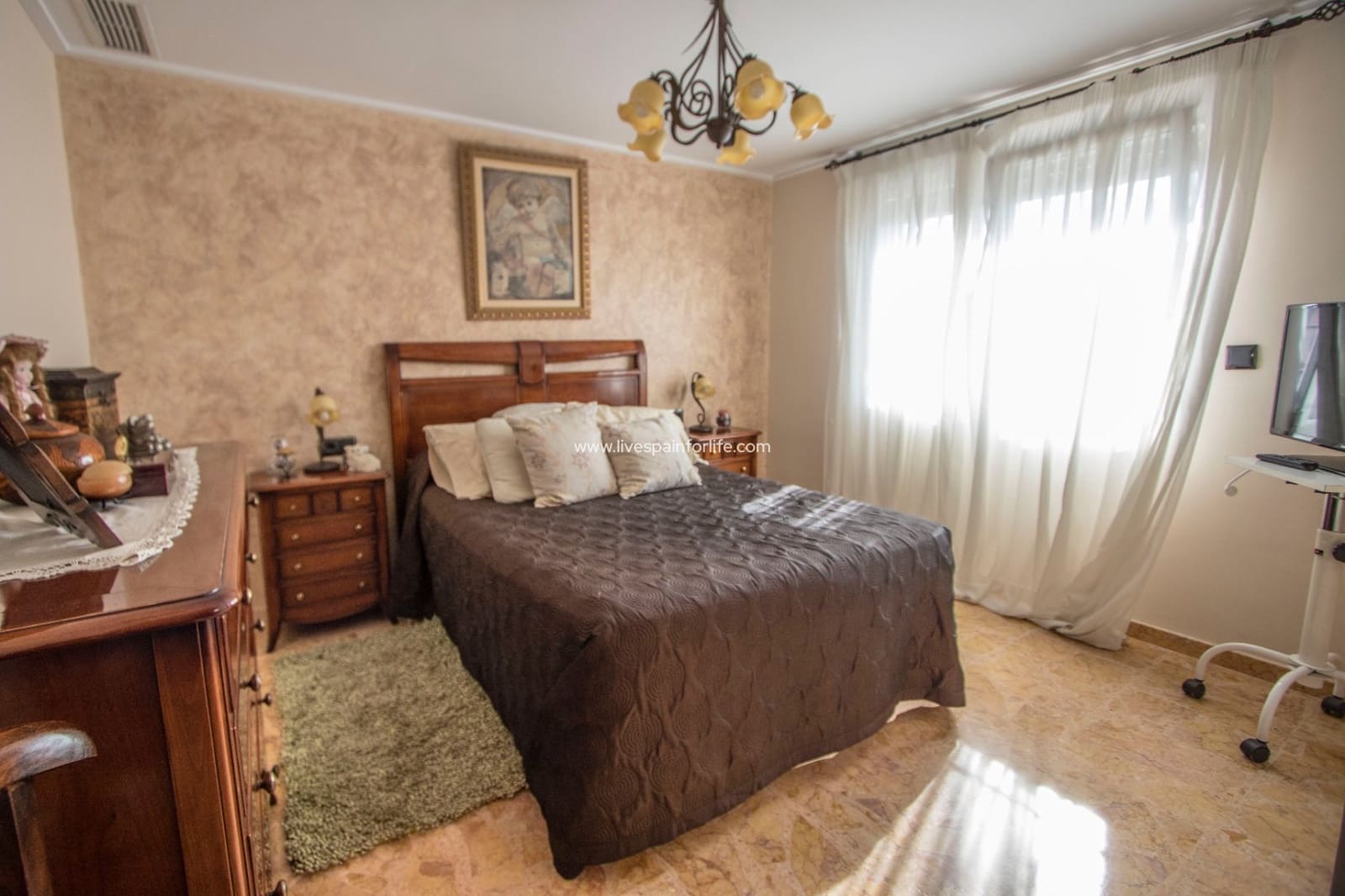 4 bedroom Townhouse for sale in Albatera with garage - € 225,000 (Ref: 9580370)