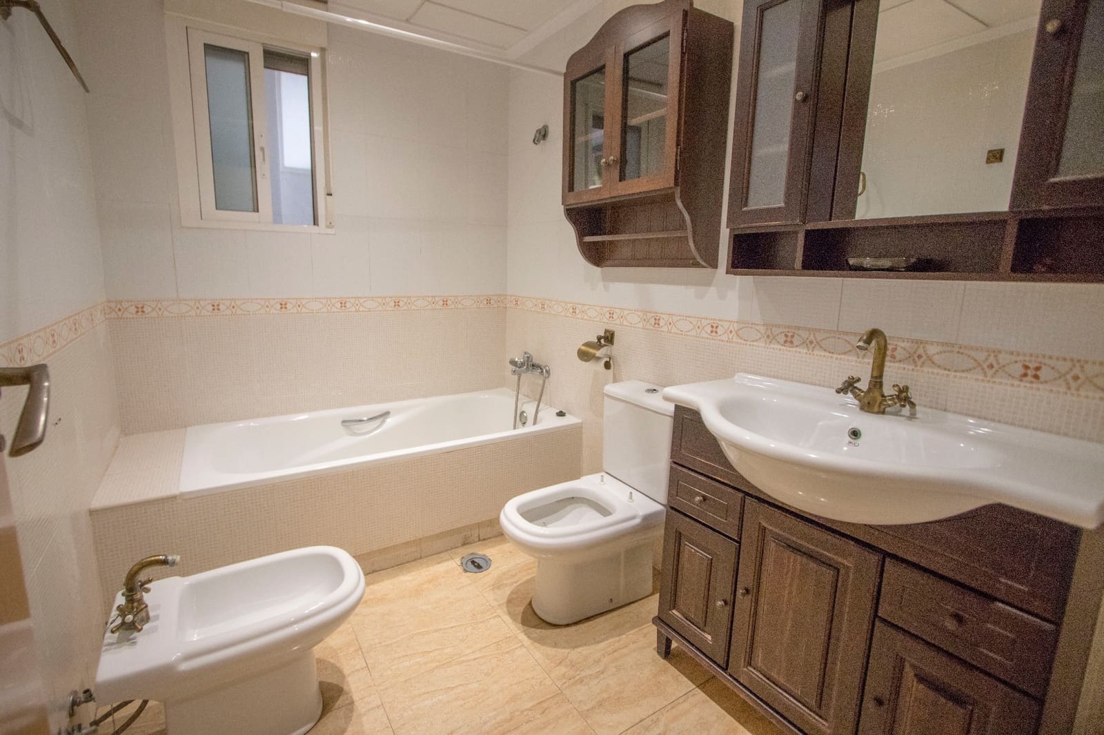 3 quarto Apartamento para venda em Albatera - 112 500 € (Ref: 9580372)