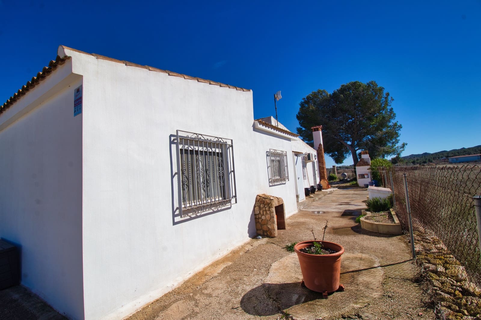2 quarto Quinta/Casa Rural para venda em Alicante cidade com piscina garagem - 200 000 € (Ref: 9584956)