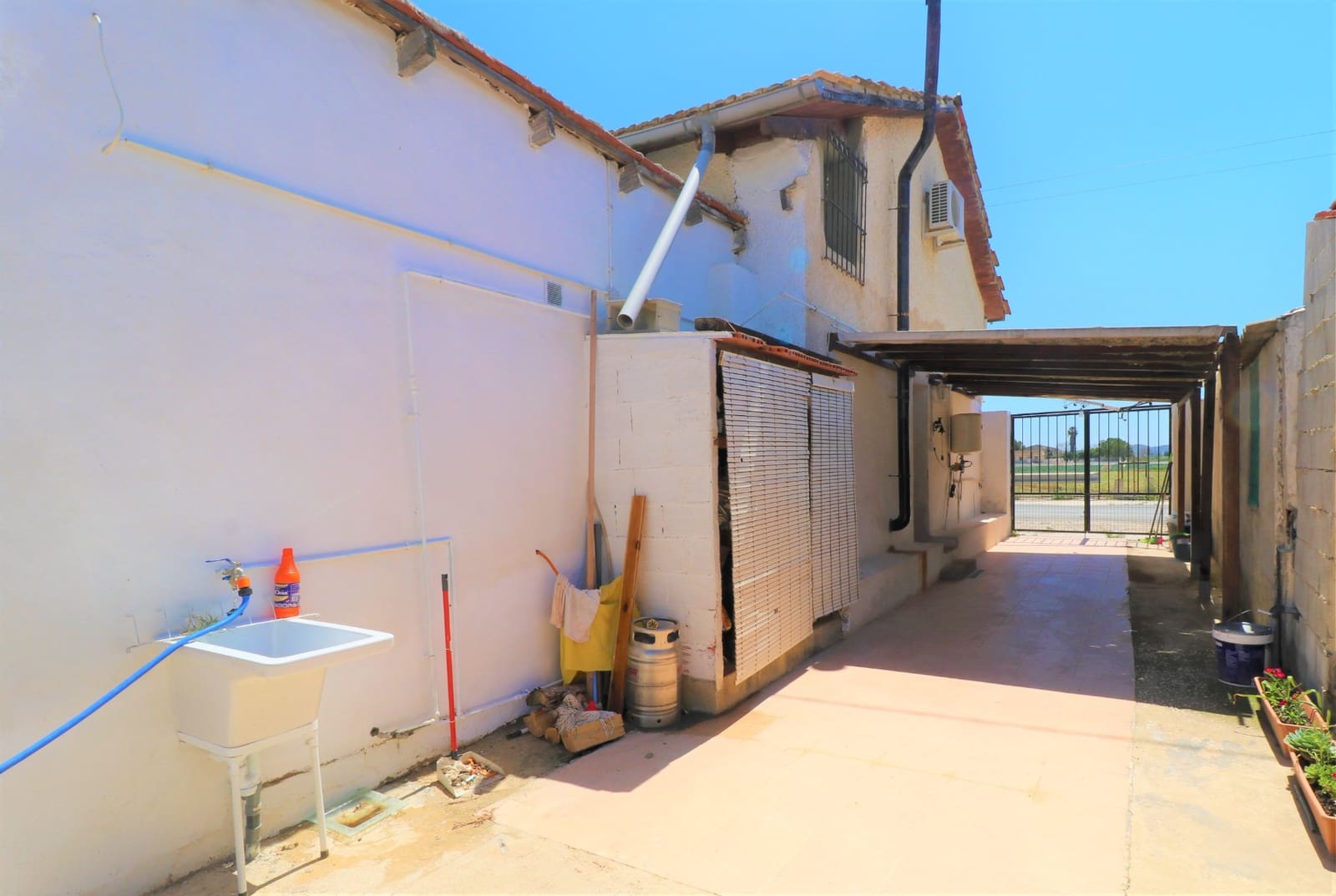 3 soveværelse Finca/Landehus til salg i Dolores med swimmingpool garage - € 210.000 (Ref: 9584957)