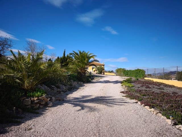 3 quarto Quinta/Casa Rural para venda em Hondón de las Nieves com piscina garagem - 285 000 € (Ref: 9587909)