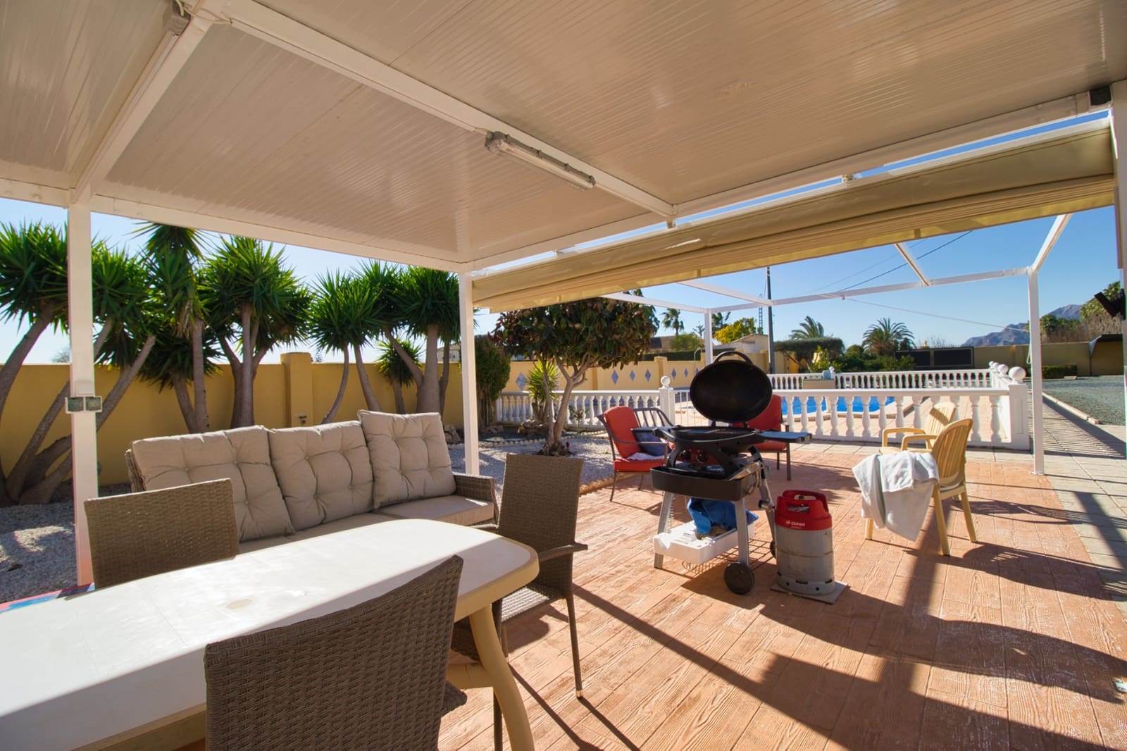 4 makuuhuone Maalaistalo myytävänä paikassa Alicante kaupunki mukana uima-altaan - 385 000 € (Ref: 9588113)