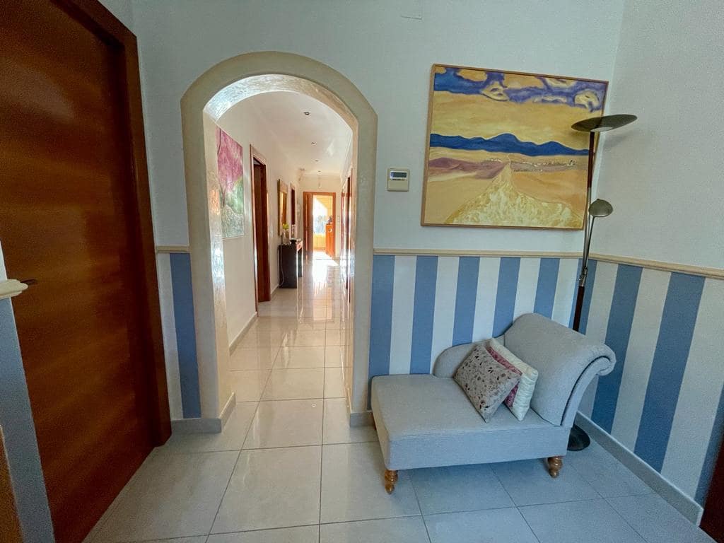 4 chambre Finca/Maison de Campagne à vendre à Albatera avec piscine garage - 399 999 € (Ref: 9588233)