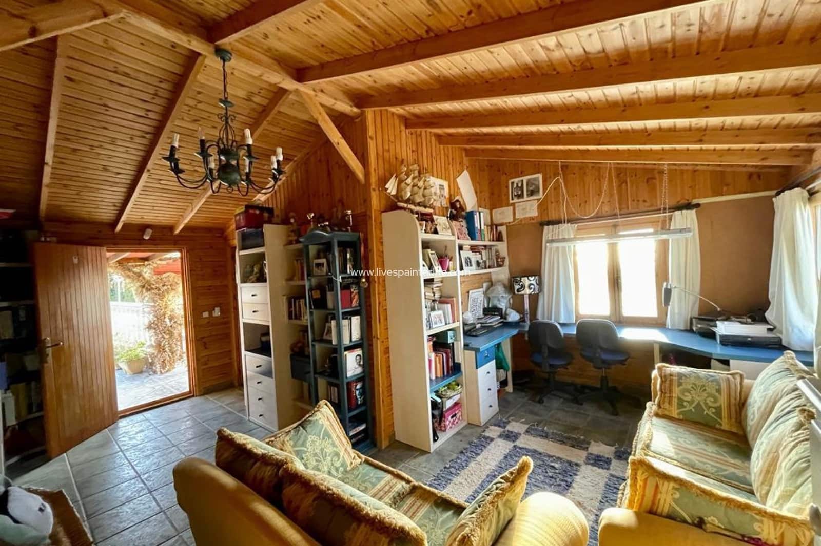 4 bedroom Finca/Country House for sale in Albatera with pool garage - € 399,999 (Ref: 9588233)