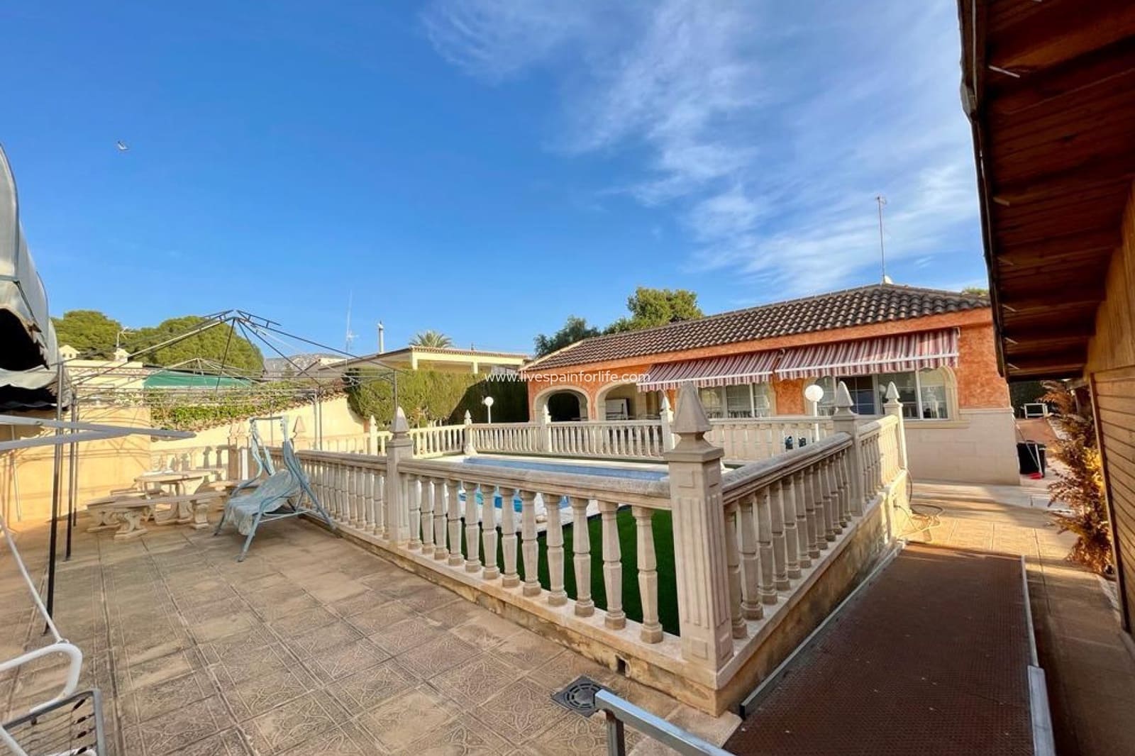 4 bedroom Finca/Country House for sale in Albatera with pool garage - € 399,999 (Ref: 9588233)