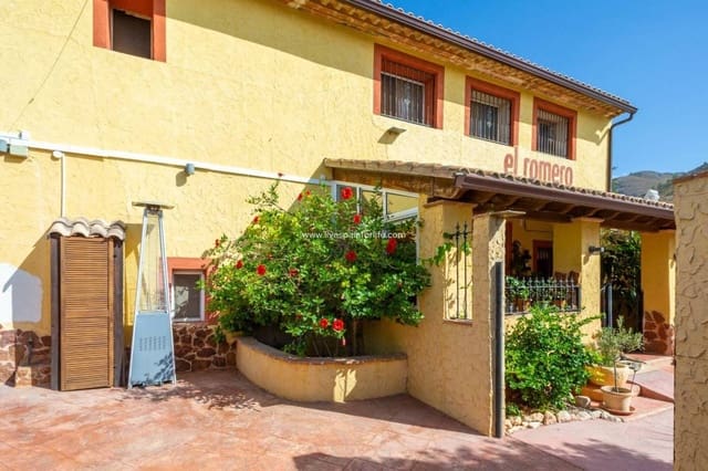 Finca/Casa Rural de 6 habitaciones en Hondón de los Frailes en venta con piscina garaje - 850.000 € (Ref: 9588237)