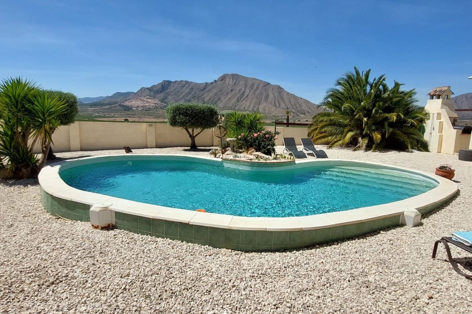 7 bedroom Finca/Country House for sale in Hondon de las Nieves with pool - € 534,995 (Ref: 9588238)