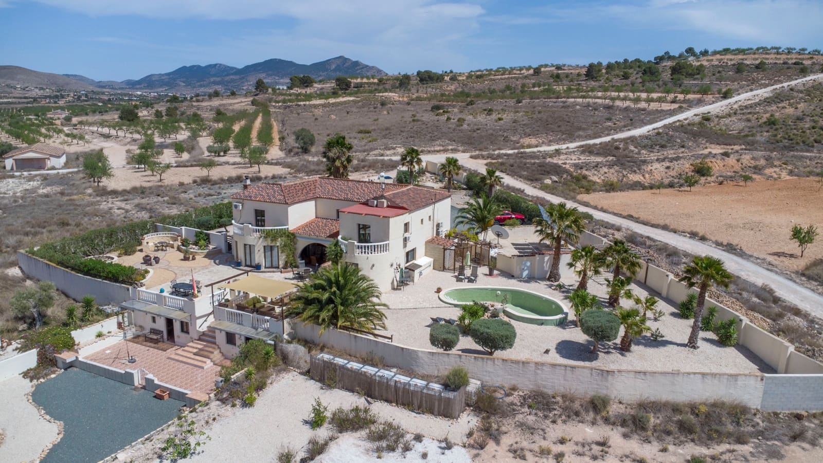 7 makuuhuone Maalaistalo myytävänä paikassa Alicante kaupunki mukana uima-altaan - 534 995 € (Ref: 9588240)