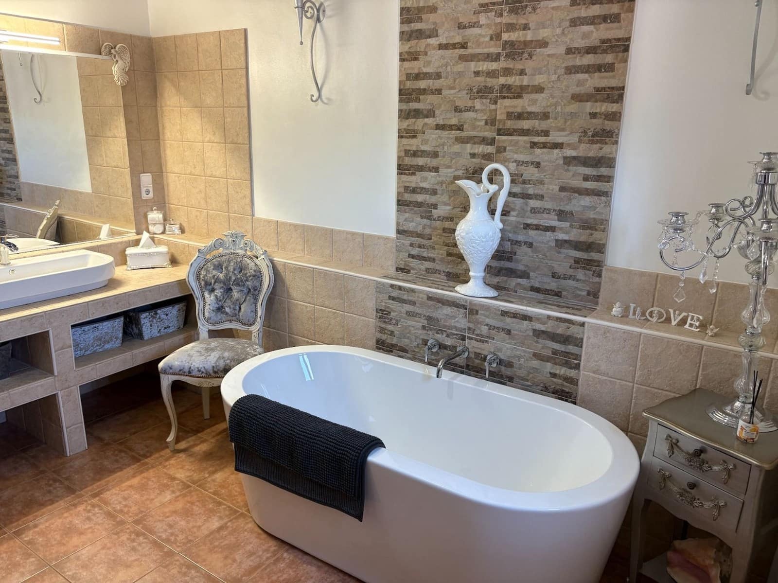 5 bedroom Finca/Country House for sale in Alicante / Alacant city with pool - € 595,000 (Ref: 9588242)