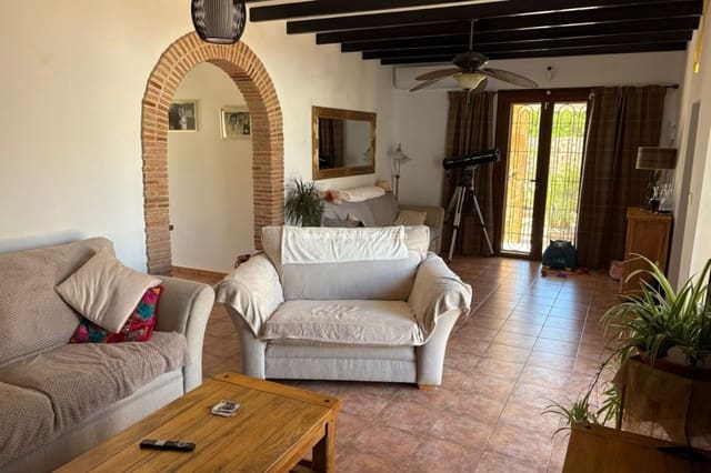 5 soverom Finca/Herregård til salgs i Alicante by med svømmebasseng - € 595 000 (Ref: 9588242)