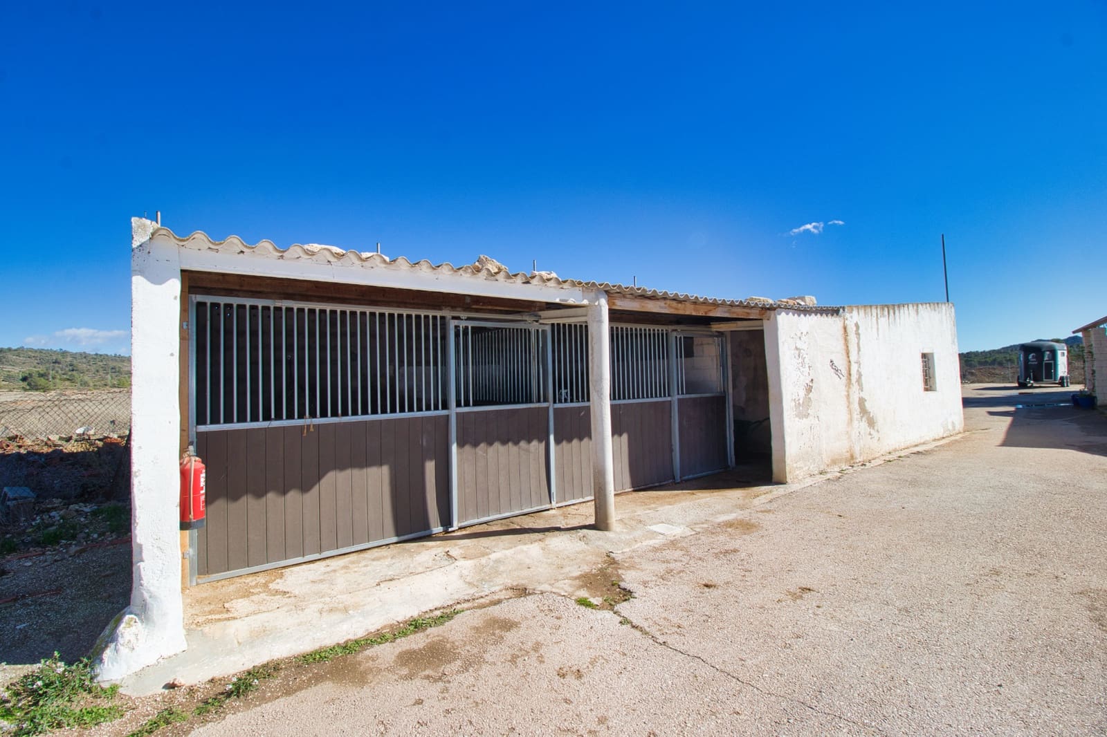 Negocio de 2 habitaciones en Monóvar / Monóver en venta con piscina garaje - 200.000 € (Ref: 9588244)