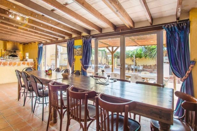 6 chambre Finca/Maison de Campagne à vendre à Barbarroja, Orihuela avec piscine garage - 850 000 € (Ref: 9588247)