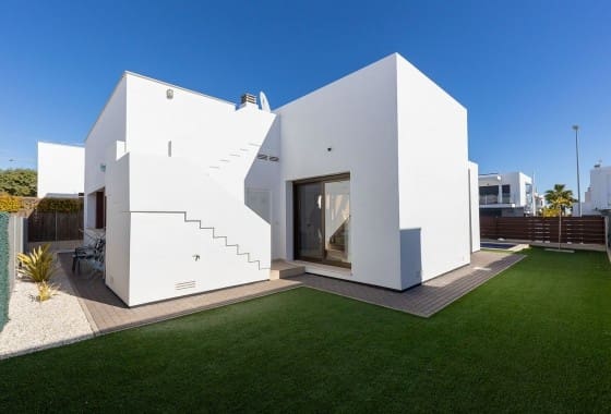 3 quarto Moradia para venda em Vistabella, Orihuela com piscina garagem - 449 900 € (Ref: 9588254)