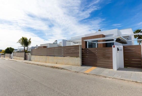 3 quarto Moradia para venda em Vistabella com piscina garagem - 449 900 € (Ref: 9588254)