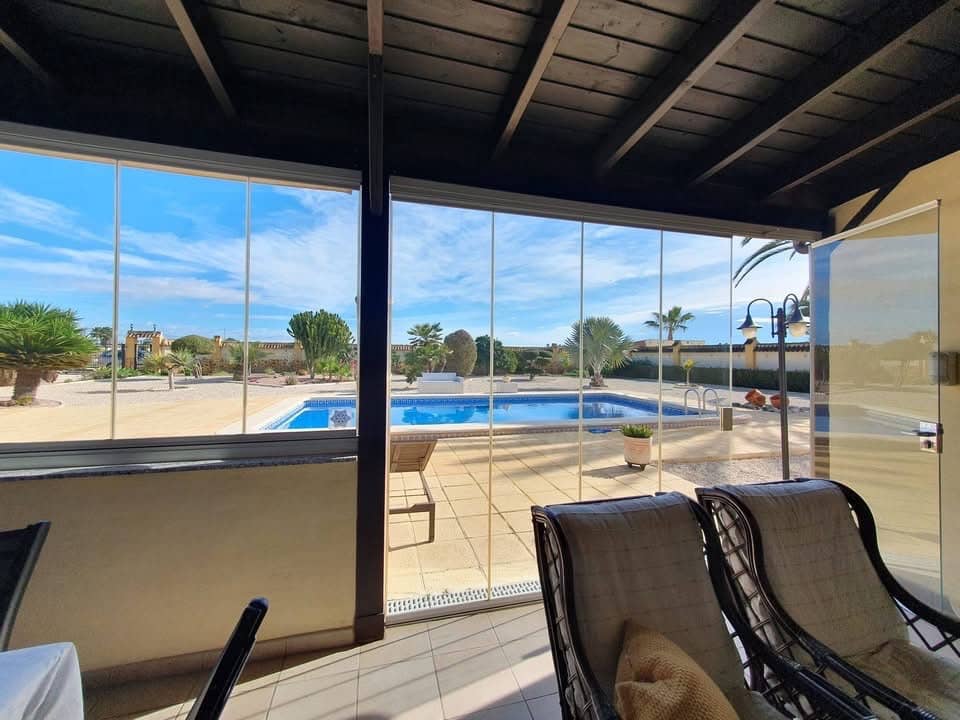 4 sovrum Finca/Hus på landet till salu i Catral med pool garage - 369 000 € (Ref: 9594503)