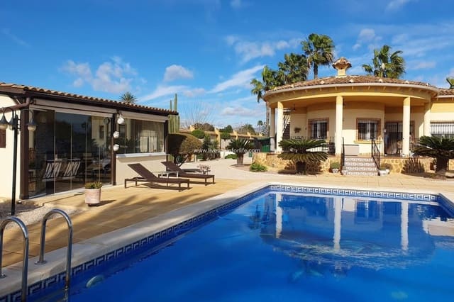 4 quarto Quinta/Casa Rural para venda em Catral com piscina garagem - 369 000 € (Ref: 9594503)