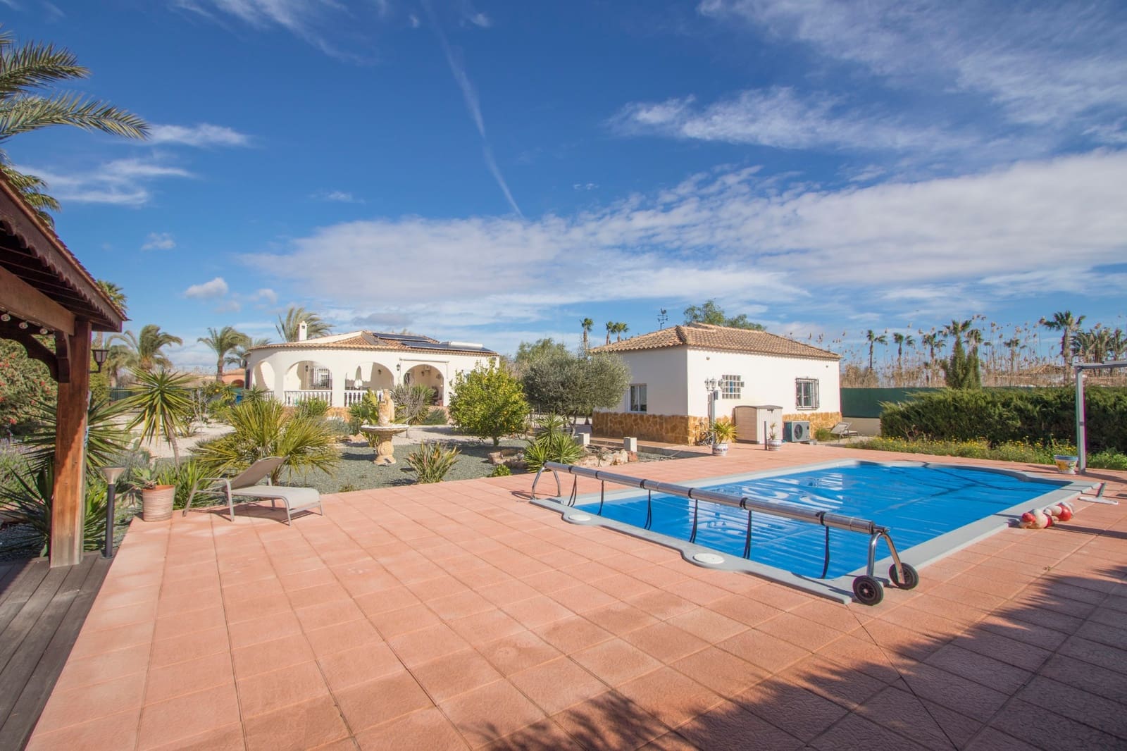 3 bedroom Finca/Country House for sale in Catral with pool garage - € 359,999 (Ref: 9602948)