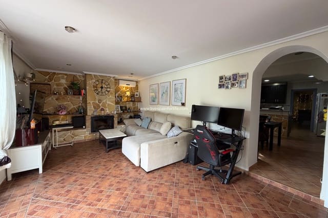 3 soverom Finca/Herregård til salgs i Crevillente / Crevillent med svømmebasseng garasje - € 290 000 (Ref: 9602949)