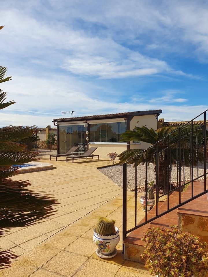4 quarto Quinta/Casa Rural para venda em Alicante cidade com piscina garagem - 369 000 € (Ref: 9602951)