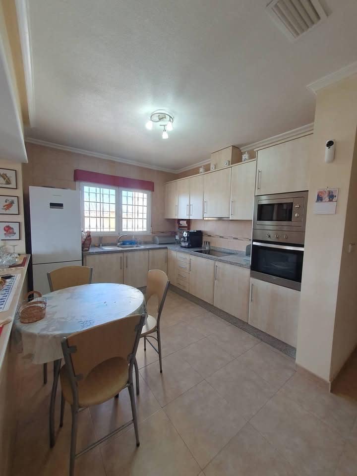 4 sovrum Finca/Hus på landet till salu i Catral med pool garage - 369 000 € (Ref: 9602952)