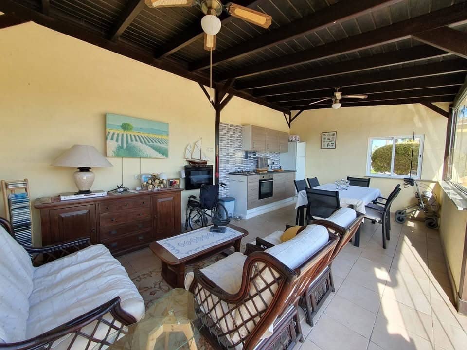 4 sovrum Finca/Hus på landet till salu i Catral med pool garage - 369 000 € (Ref: 9602952)