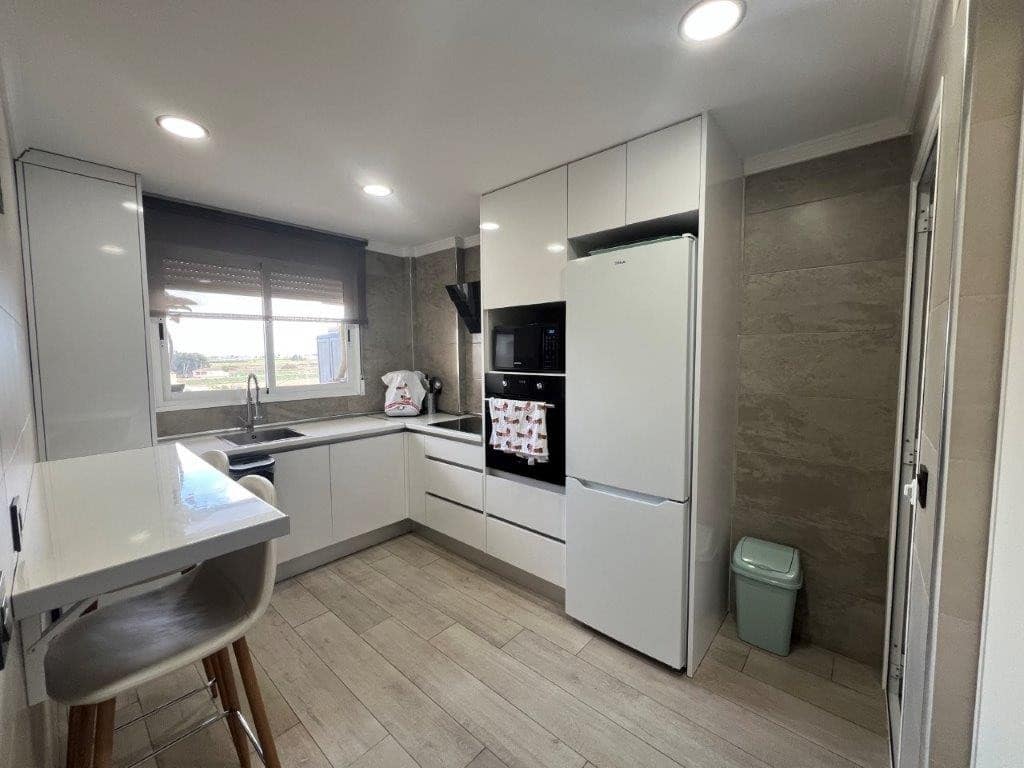 3 makuuhuone Huoneisto myytävänä paikassa Dolores mukana uima-altaan - 129 000 € (Ref: 9610071)