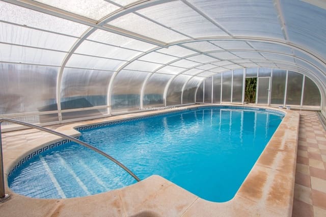 4 sypialnia Finka/Dom wiejski na sprzedaż w Albatera z basenem - 450 000 € (Ref: 9614036)