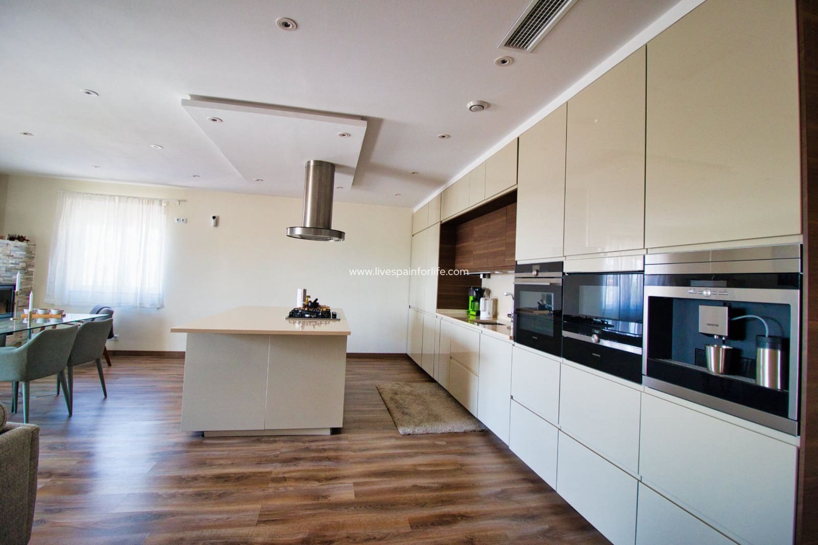 3 bedroom Finca/Country House for sale in Albatera with pool garage - € 379,995 (Ref: 9614037)