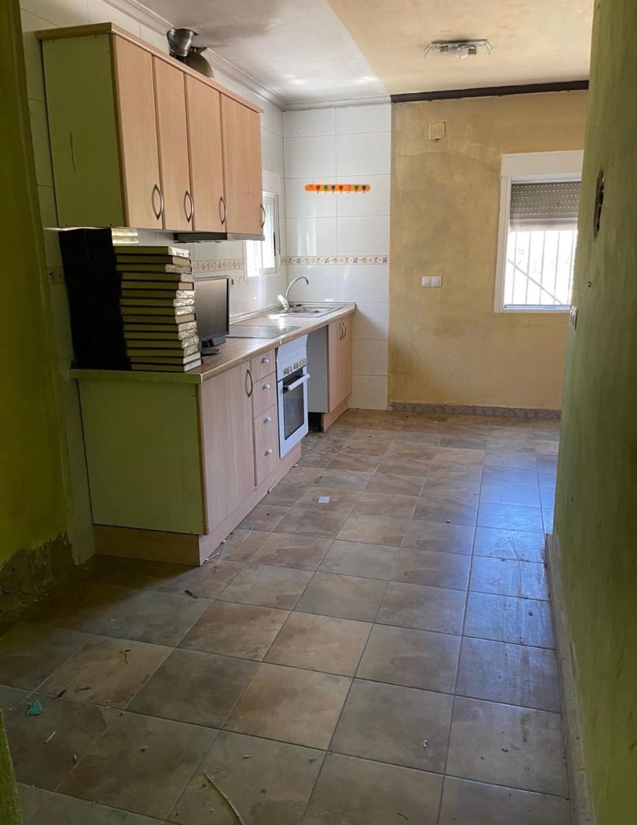 9 bedroom Finca/Country House for sale in Alicante / Alacant city - € 450,000 (Ref: 9614041)