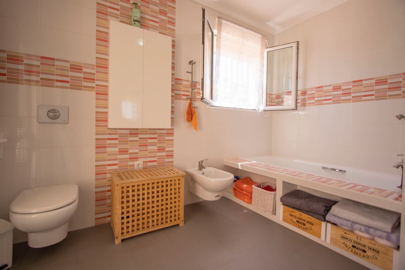 4 sypialnia Finka/Dom wiejski na sprzedaż w Albatera z basenem garażem - 415 000 € (Ref: 9614043)